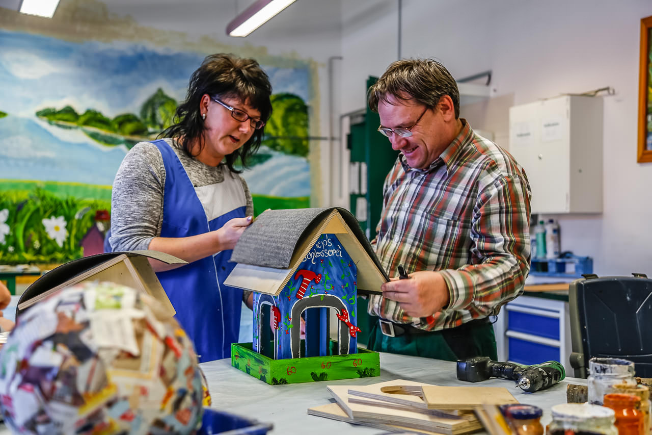 Tag der offenen Tür – Abgesagt Handarbeit in der Werkstatt
